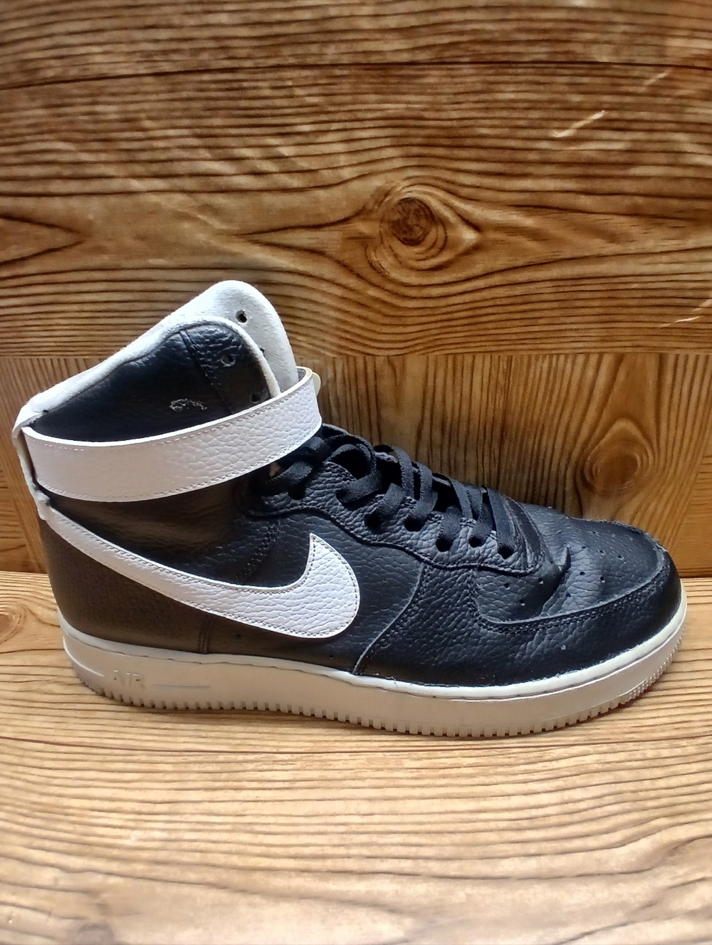 Nike Airforce 1 Men’s Black & White High-Top Sneaker